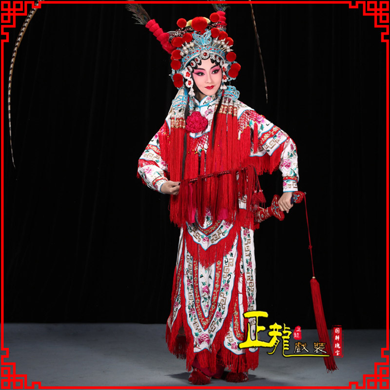 金牛刀马旦改容战父 软绉镶边女改良靠